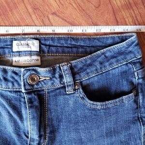💥3/$30 Liz Claiborne Classic Fit Jeans Size 6P